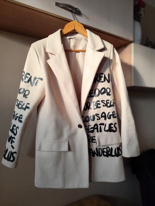 Красиво дамско сако  М/Л