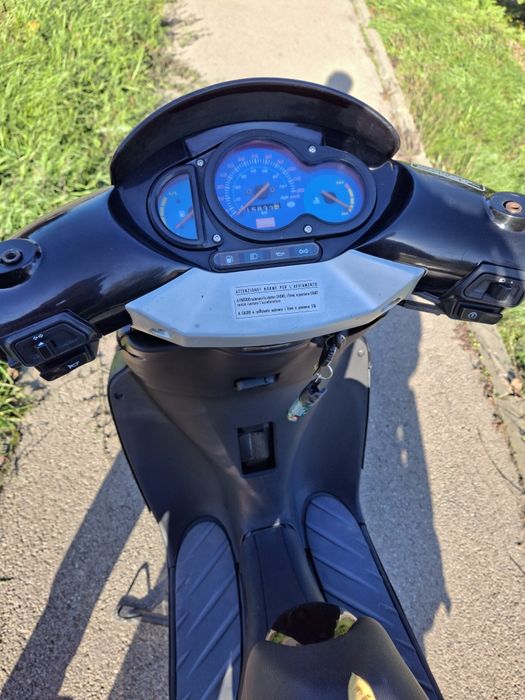 Scuter Aprilia SR2 80CC