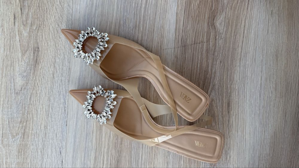Босоножки ZARA 39