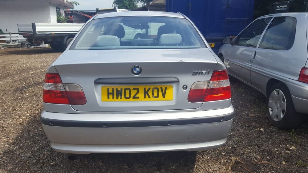 Piese auto BMW e46 318 facelift