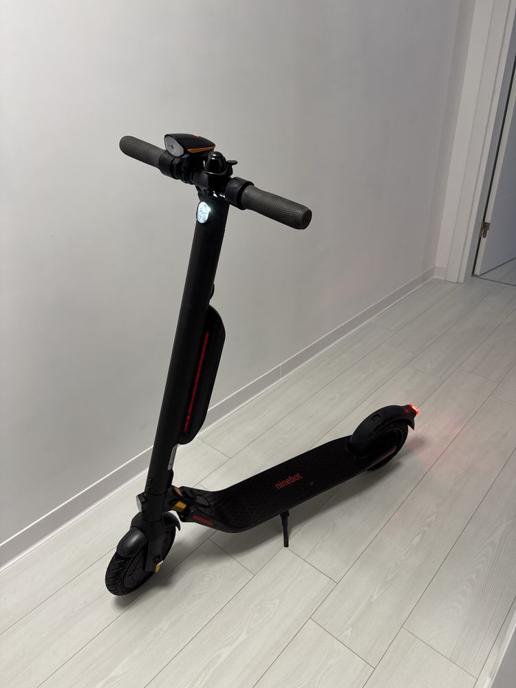Trotineta Ninebot Segway Autonomie 40 KM