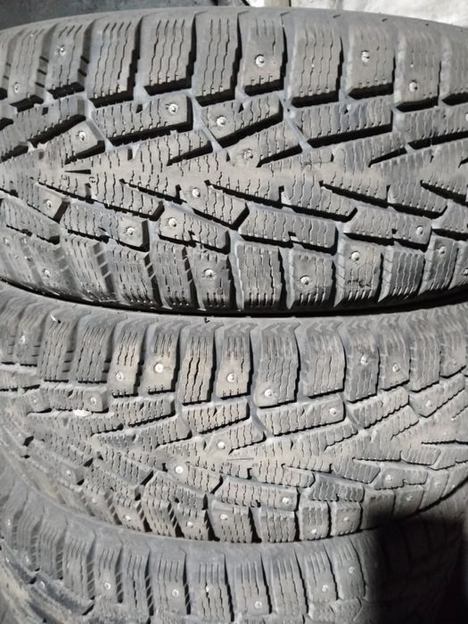 Продам зимные шины R16