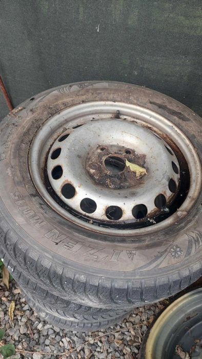 Jante ALIAJ VW 5X112 Anvelope IARNA  195 65 R15