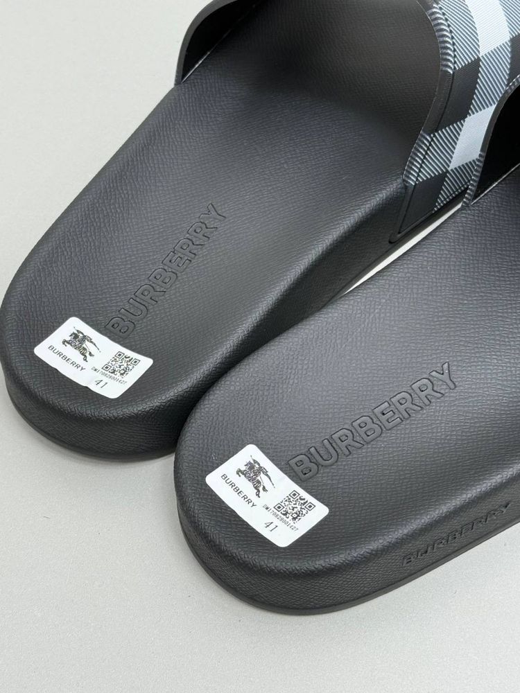 Papuci Burberry Fullbox Premium 40-45