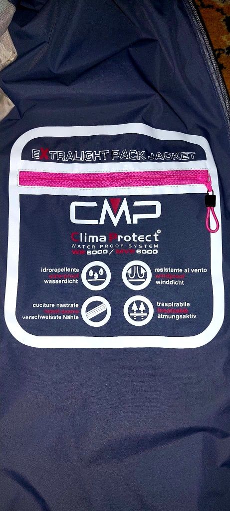 Geaca CMP Extralight Pack Jacket marimea 146/M/D40