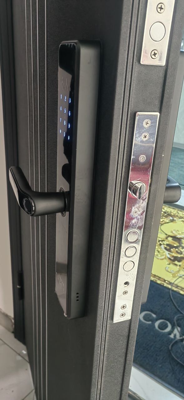 Aqlli qulf. Умный замок. Smart Lock.