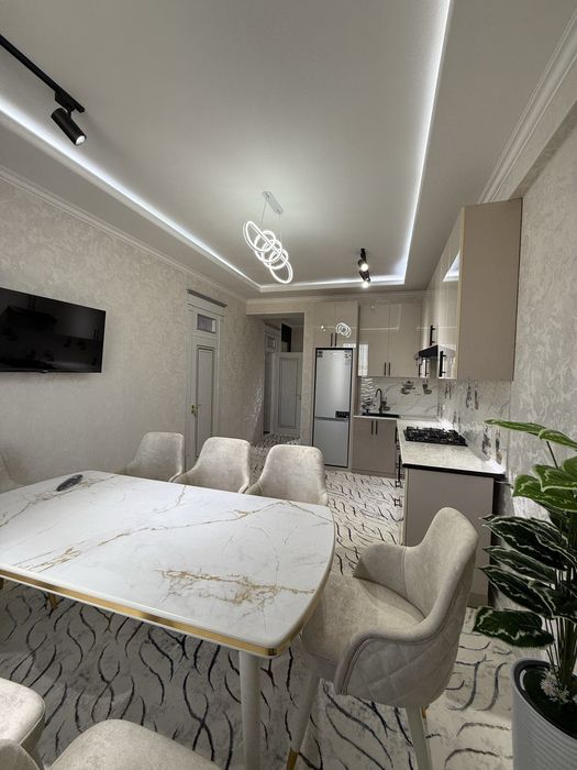 Vokzaldan 3 xona studio kvartira sotiladi