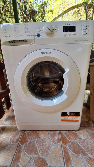 Vând mașină de spălat