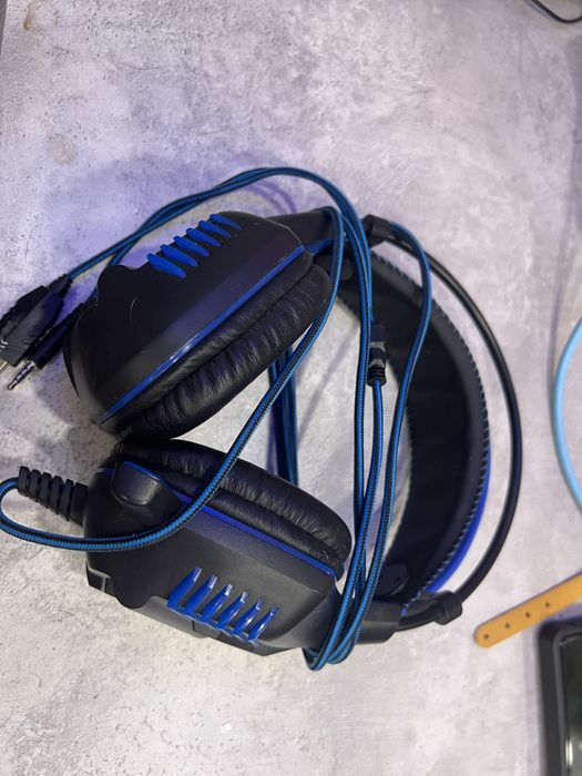 Продам наушники для пк