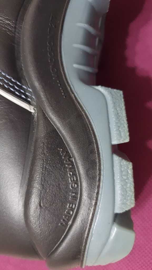 Ghete piele ATLAS S3 751 GTX 935 GORETEX, gen Uvex marimea 43
