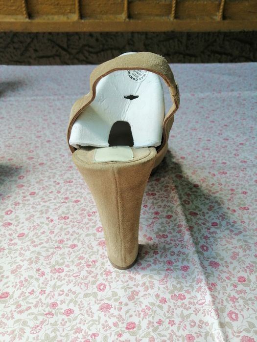 Sandalele damă Roberto del Carlo