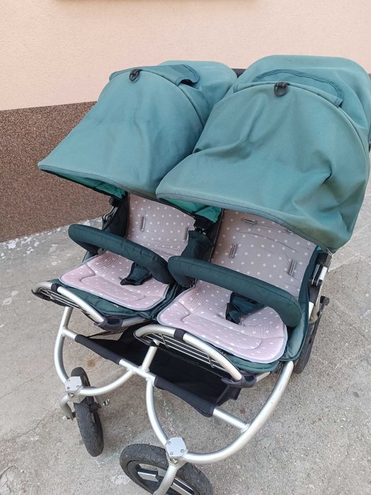 Количка за близнаци Bumbleride