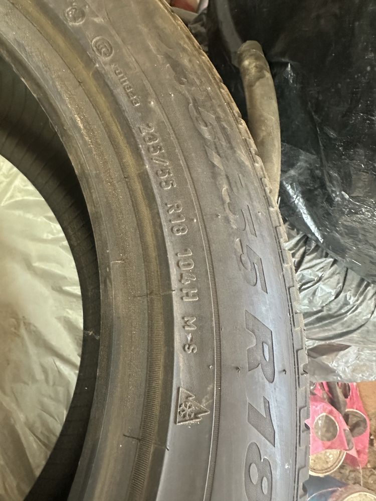 Продам шины в отличном состояние