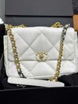 Geanta Chanel No. 19 -A-