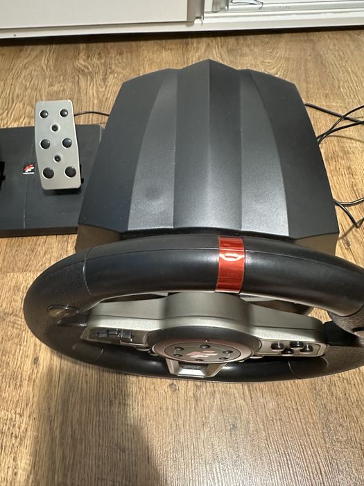 Volan Gaming Sakura Wheel 900A – Ca nou, stare excelentă