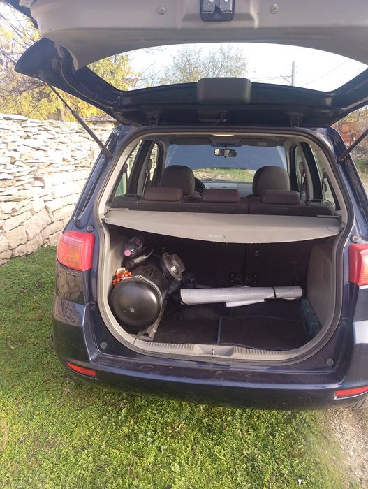 Мазда 2 1.4 бензин/газ