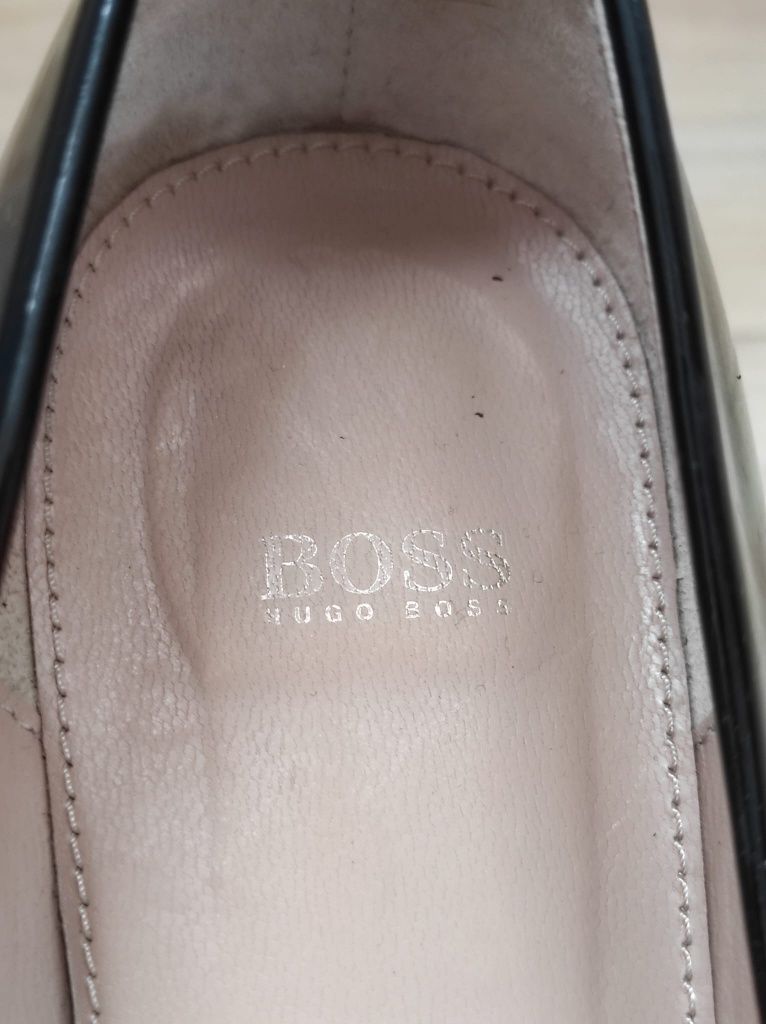 Pantofi cu toc dama Hugo Boss 37