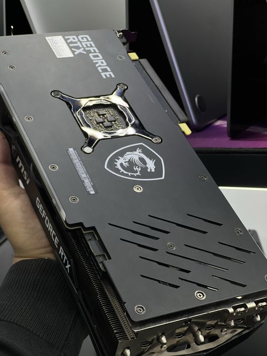 Videokarta MSI RTX 3070 Gaming Z Trio