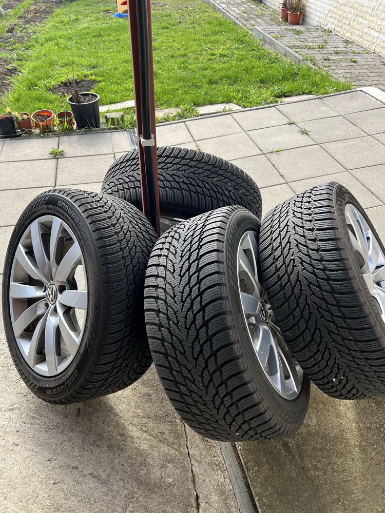 Jante originale Volkswagen Audi 5x112 18” anvelope 255 45 18 Nokian