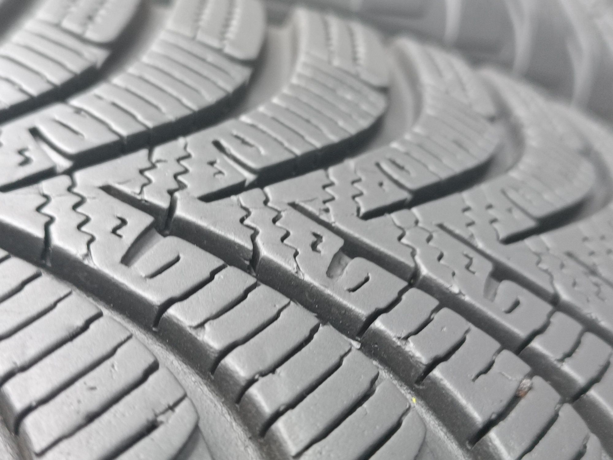205/55/16 Hankook