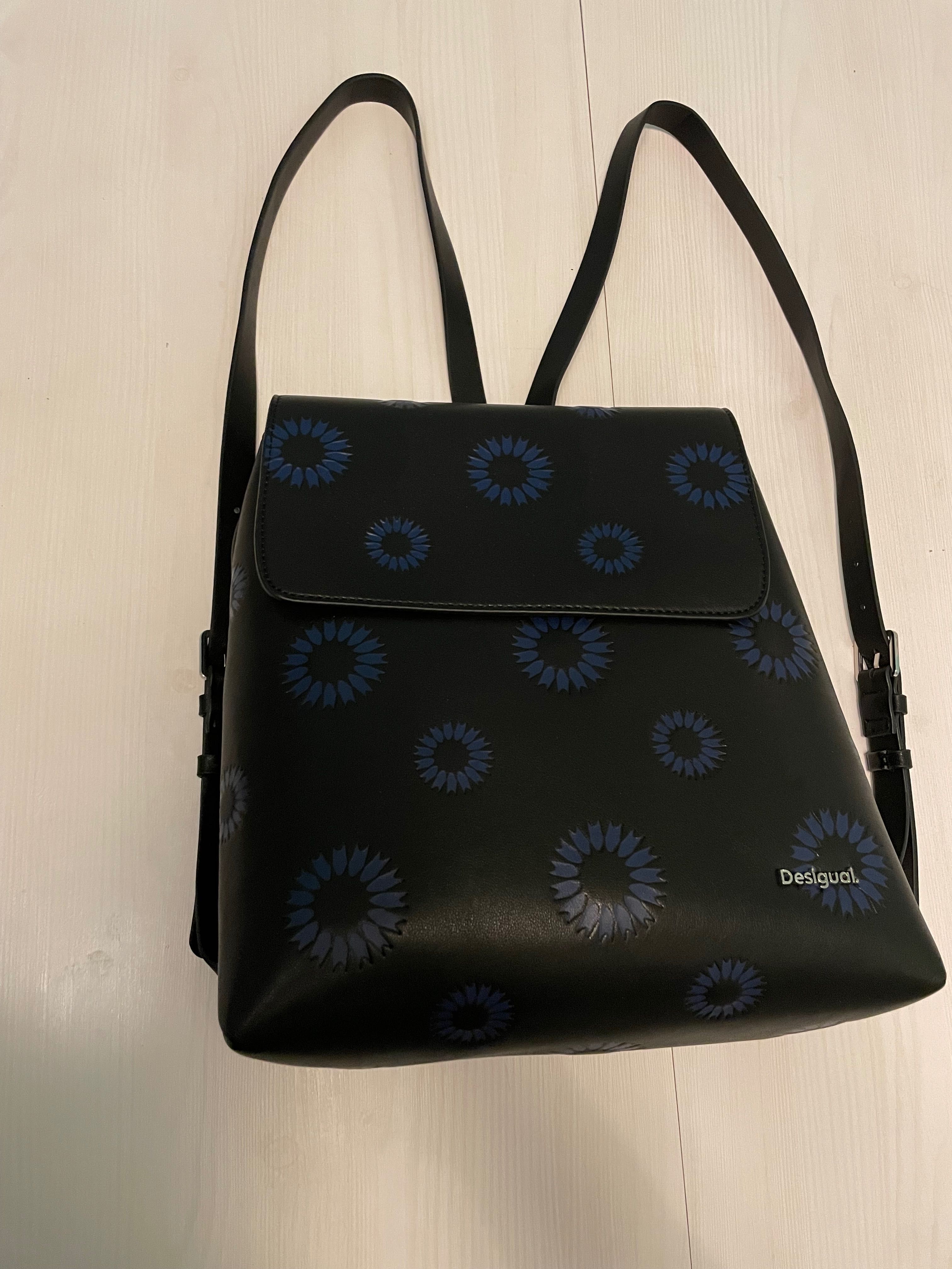 DESIGUAL раница от еко кожа с флорален десен