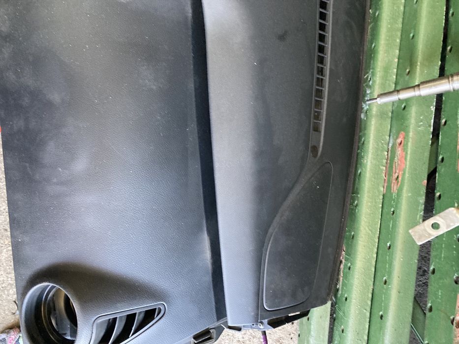 Mazda CX-7 2010година Табло с бег