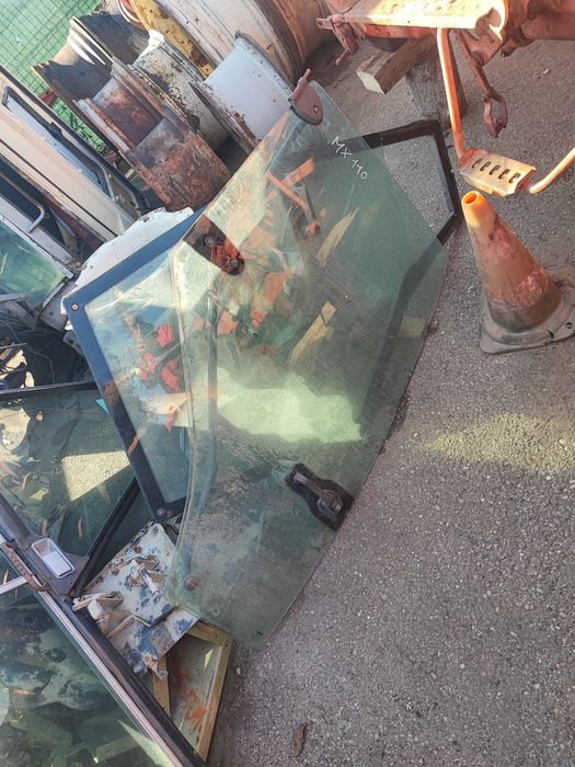 Uși tractor international