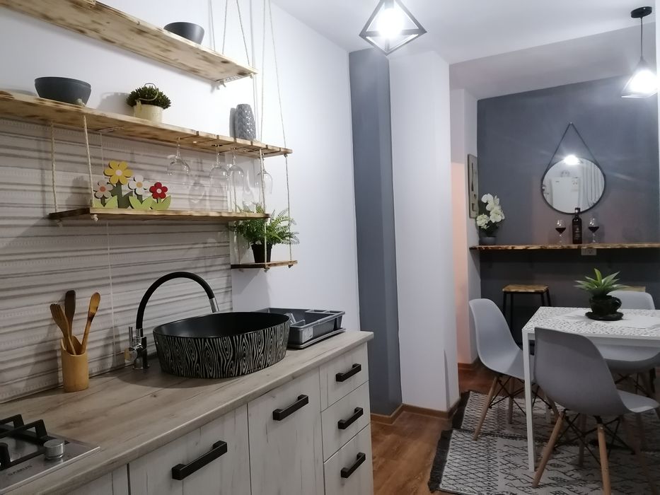 Cazare GARSONIERA ANCA  în Stațiunea Târgu Ocna