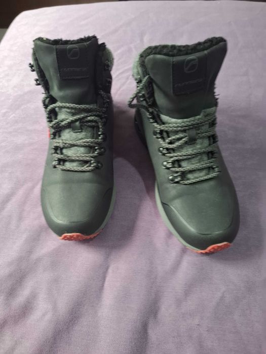 Юношески маратонки Runners