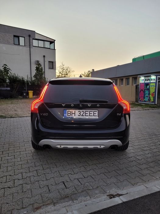 Volvo V60 1.6 T4