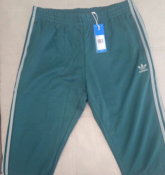 Спортивный костюм Adidas