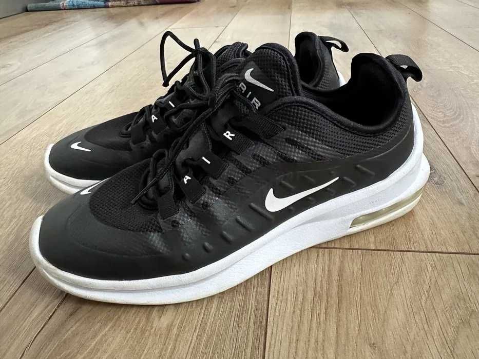 Nike AirMax Axis 38,5 femei