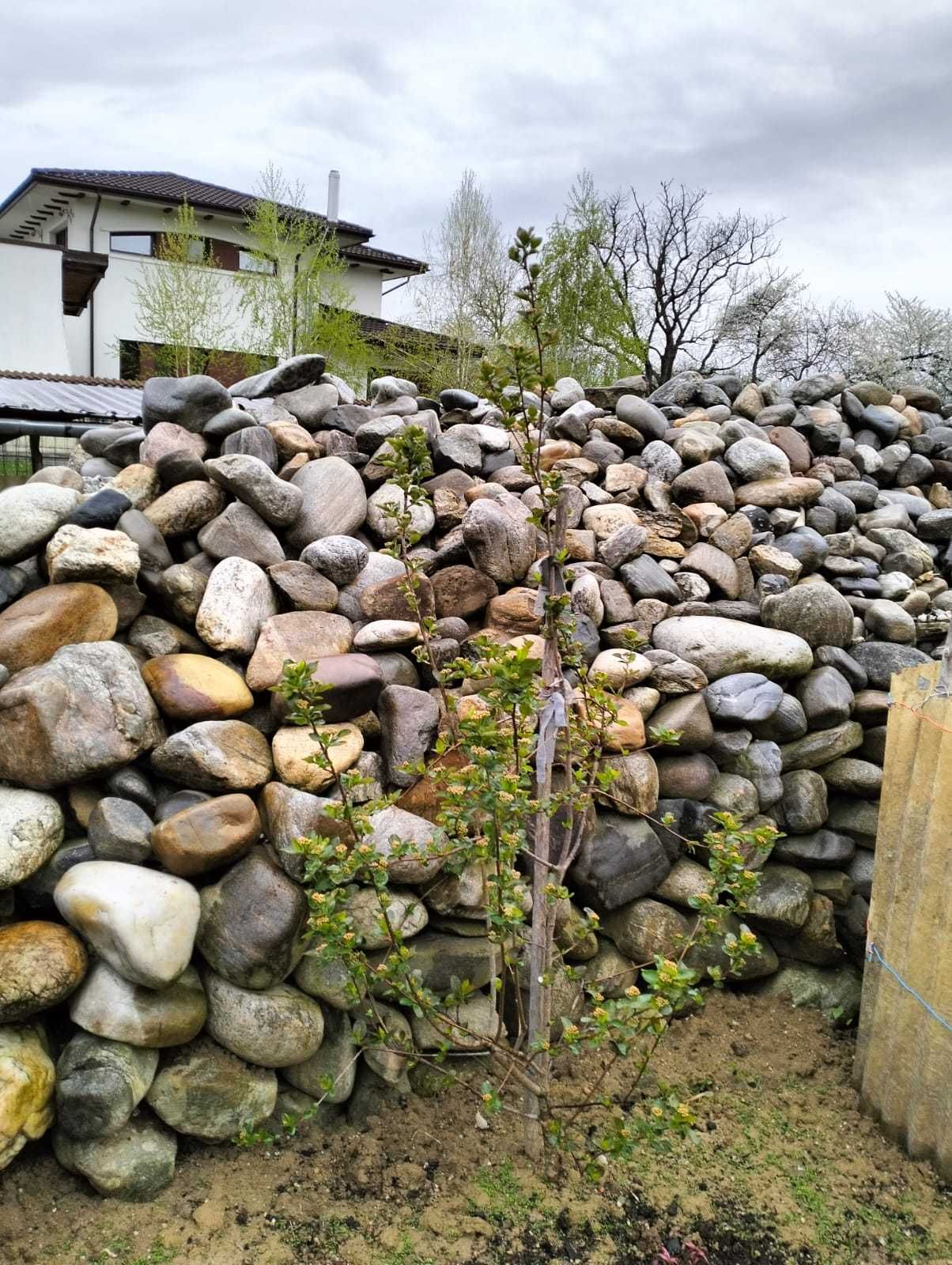 Vand piatră pentru constructii,iazuri,garduri