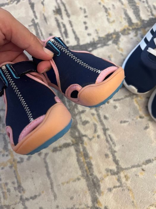 Лот Adidas/Ададас Маратонки и сандали