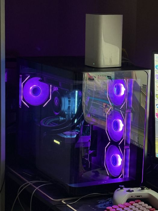 Геймърски Компютър - НОВ/32GB DDR5 RAM/3xSSD/2 TB HDD/Z790/ВОДНО/RTX