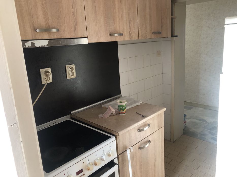 Кухня “дъб сонома и венге” + печка и хладилник