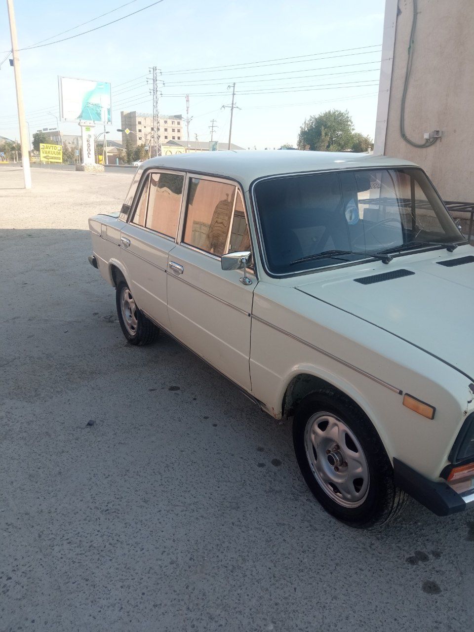 Mashina vaz 2106
