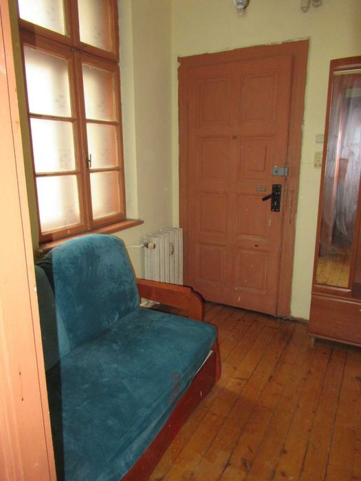 Двустаен имот в кв.Яворов