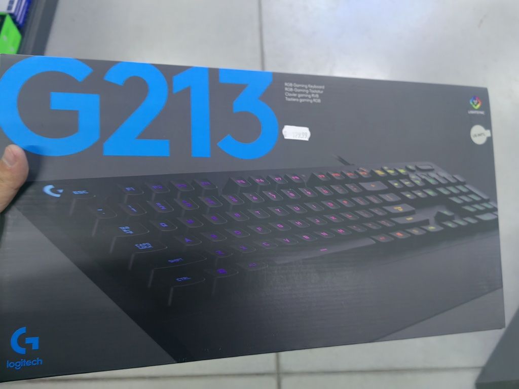 Logitech G213 prodigy