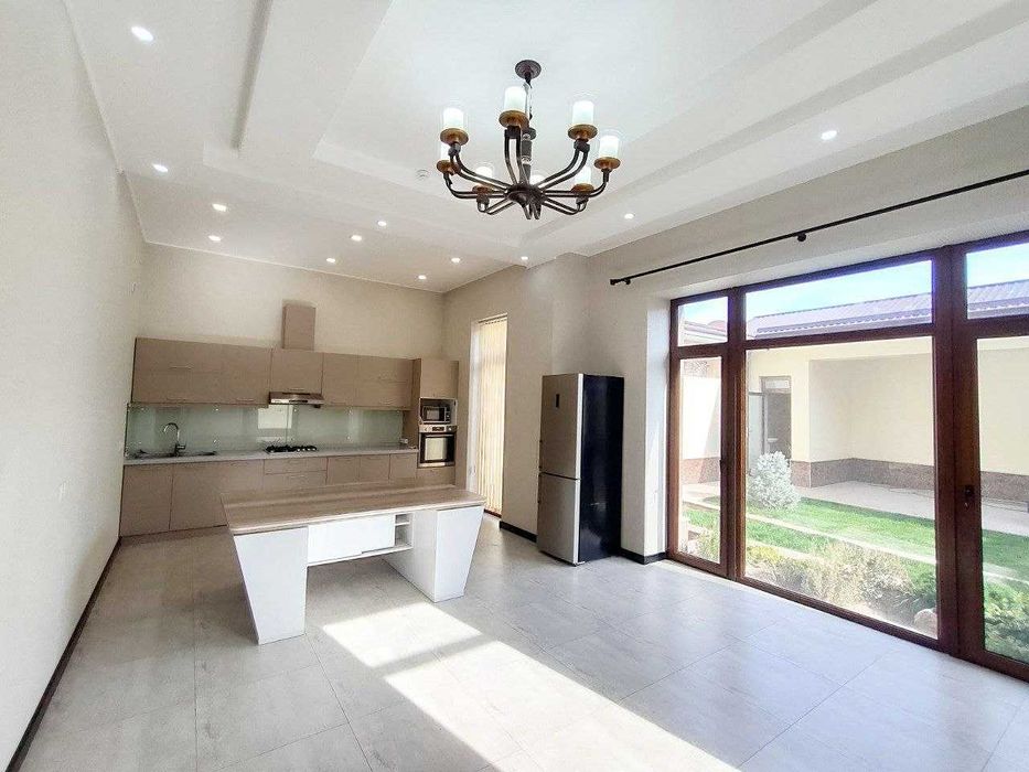 Гостиница Россия сдается дом под офис