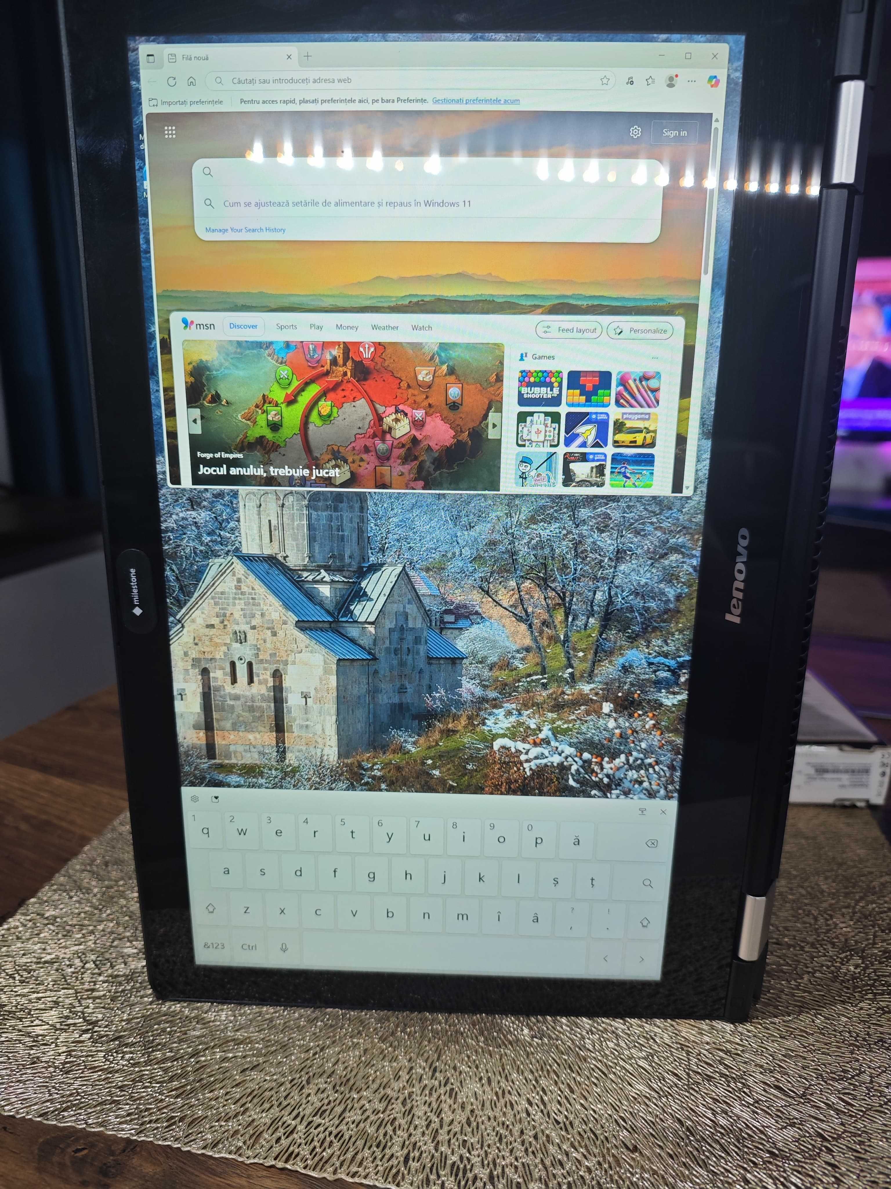 Lenovo Yoga i7 Touchscreen – convertibil, licență Windows + Office