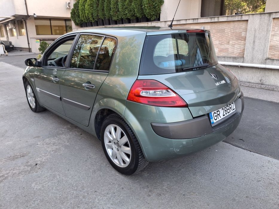 Renault megane 2 1.6 benzină euro 4 fab.2006 
fab.2006
benzina 112cp ,