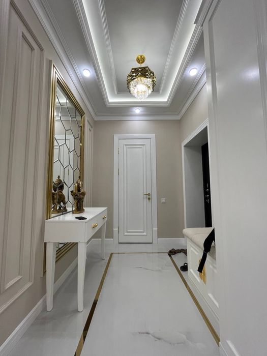 /Срочно аренда Квартира /Евролукс хай тек / в центре да