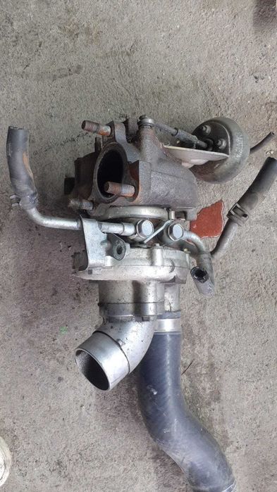 Turbina Toyota Avensis 2.2 diesel 177 cp