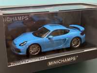 Macheta Porsche Cayman GT4 Minichamps 1:43