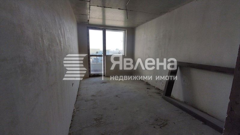 Двустаен вътрешен апартамент в ново строителство от собственика
