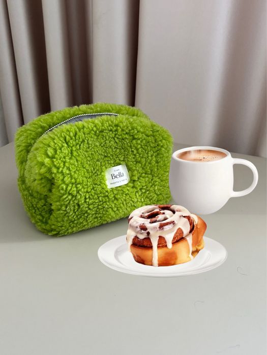 Меховая косметичка