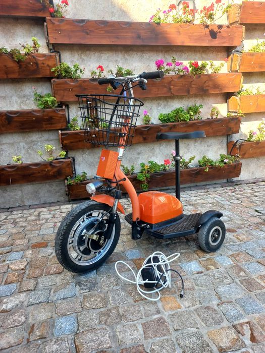 Триколка чисто нова