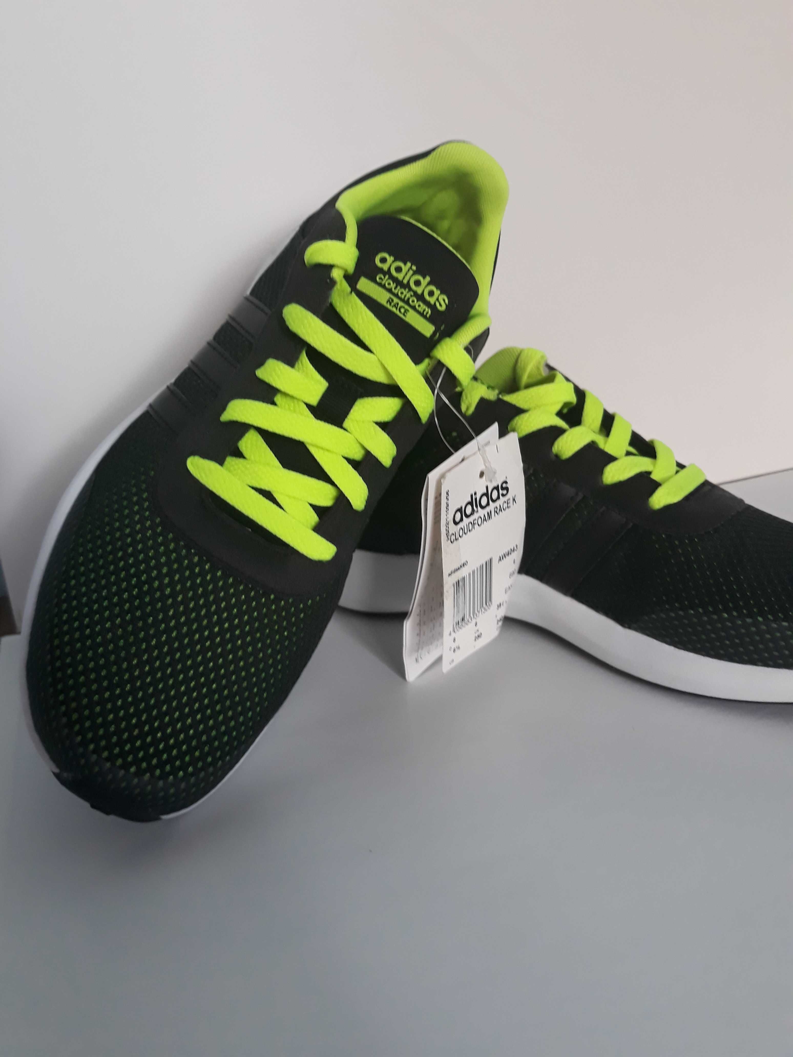 Adidas Race Cloudfoam маратонки, чисто нови, номер 39