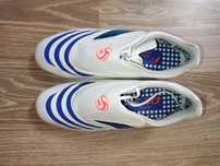 Продаю Новые Оригинальные Бутсы adidas
